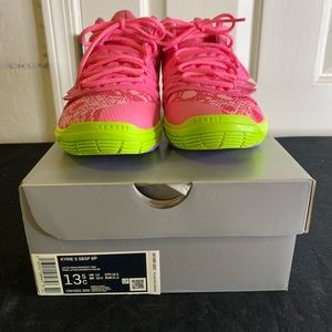 Nike Kyrie 5 SpongeBob SquarePants